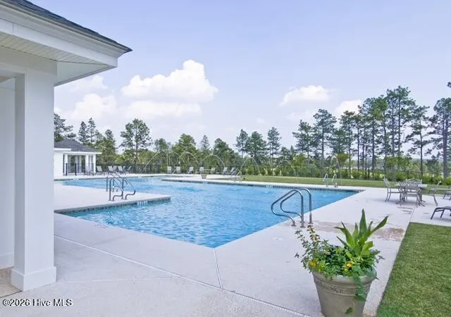 Listing Photo 2 - Condo for sale in building located at 103 W Chelsea Ct, Southern Pines, NC 28387 - Unit #