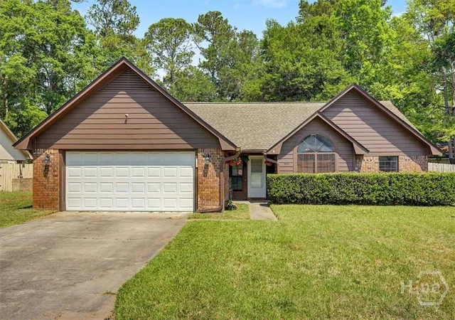2nd image of 503 Creekview Dr, Hinesville, GA 31313 | MLS# SA354700