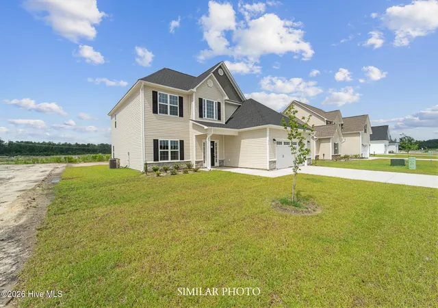 Photo 2 of Single family home for sale at 579 Appalachian Trl S, Jacksonville, NC 28546 | MLS# 100574950 | Listing updated on 2026-09-17