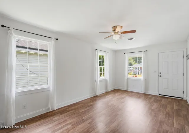 Photo 2 of Single family home for sale at 1923 Hudson Dr, Wilmington, NC 28403 | MLS# 100587162 | Listing updated on 2026-08-24