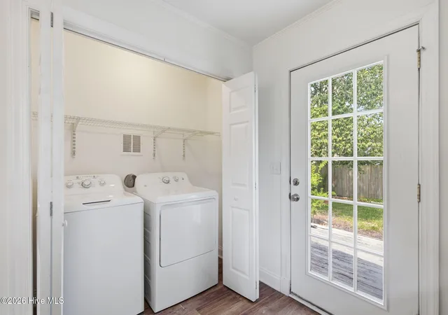 Photo 4 of Single family home for sale at 1923 Hudson Dr, Wilmington, NC 28403 | MLS# 100587162 | Listing updated on 2026-08-24