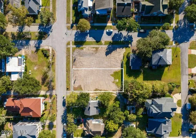Photo 3 of Land for sale at 2103 Evans St, Morehead City, NC 28557 | MLS# 100587208 | Listing updated on 2026-08-19