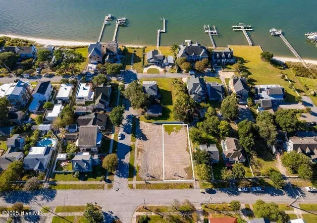 Photo 4 of Land for sale at 2103 Evans St, Morehead City, NC 28557 | MLS# 100587208 | Listing updated on 2026-08-19