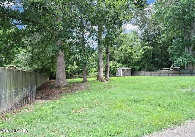 Homes for sale in Camden, NC | 212 Pinewood Dr, Camden, NC 27921 | MLS# 100588348