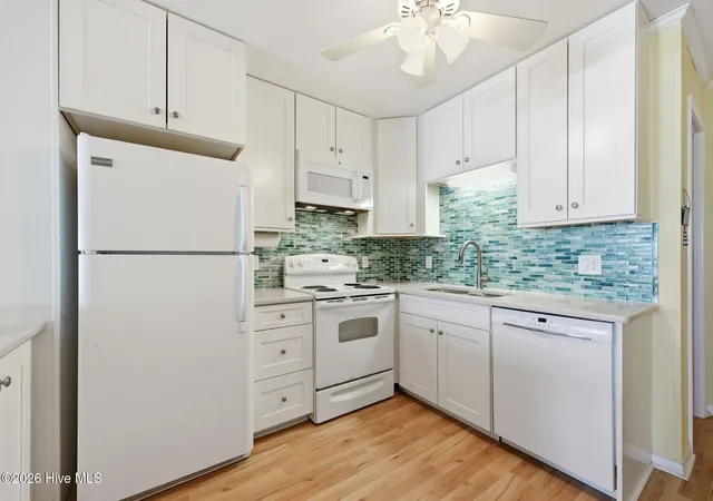 Photo 3 of Condo for sale at 301 E Commerce Way Rd, Atlantic Beach, NC 28512 | MLS# 100581019 | Listing updated on 2026-08-18