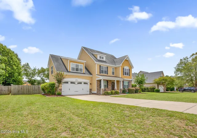 Photo 2 of Single family home for sale at 1620 Holloman Dr, Fayetteville, NC 28312 | MLS# 100591734 | Listing updated on 2026-08-18