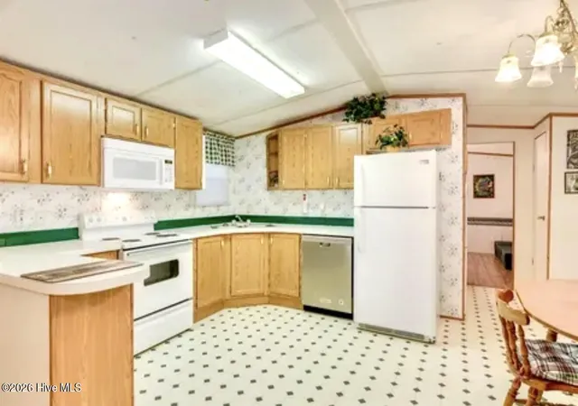 Photo 2 of Manufactured home for sale at 1190 Montego Dr, Lincolnton, GA 30817 | MLS# 100582525 | Listing updated on 2026-08-27