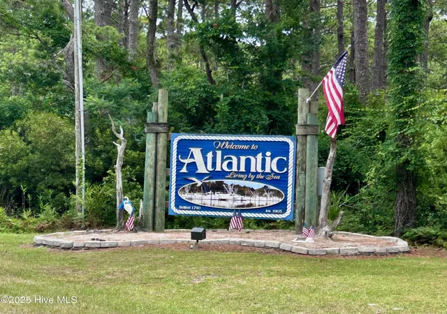 3rd image of 376 Shell Rd, Atlantic, NC 28511 | MLS# 100566179