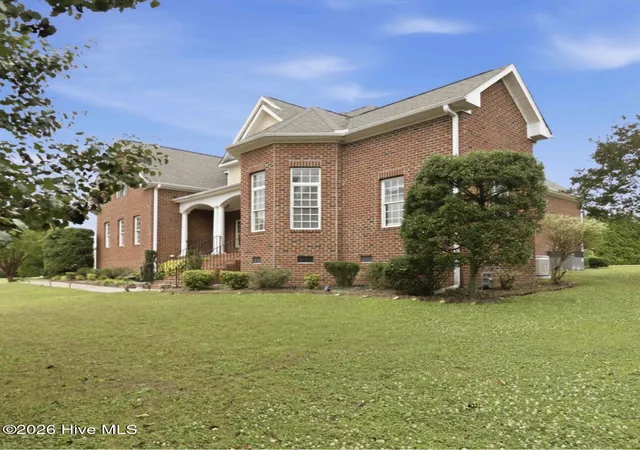 Homes for sale in Wilson, NC | 4701 Bayview Dr, Wilson, NC 27896 | MLS# 100578513