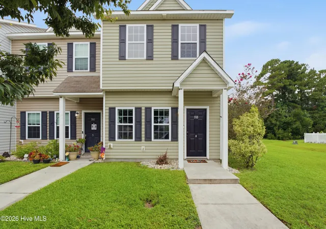 Photo 2 of Townhouse for sale at 310 Burley Dr #4, Hubert, NC 28539 | MLS# 100599885 | Listing updated on 2026-09-13