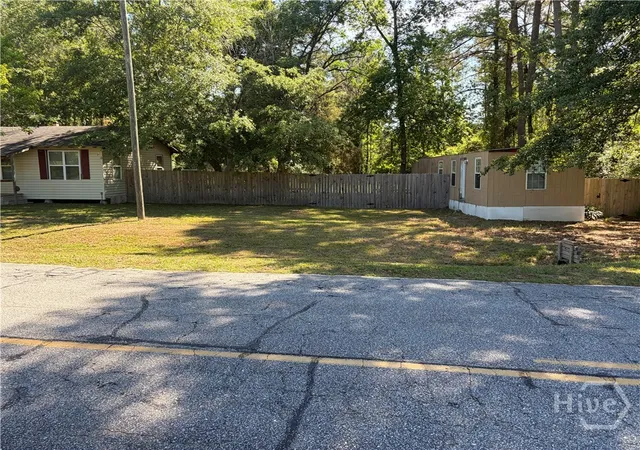 2nd image of 239 Toni Branch Rd, Ellabell, GA 31308 | MLS# SA353278
