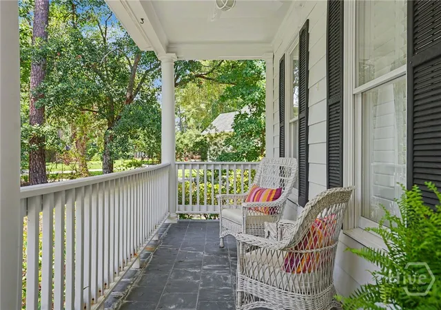 Photo 3 of Single family home for sale at 4 Terrapin Ct, Savannah, GA 31406 | MLS# SA361459 | Listing updated on 2026-09-02