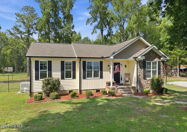 3rd image of 258 Sandy Cross Rd, Nashville, NC 27856 | MLS# 100583857