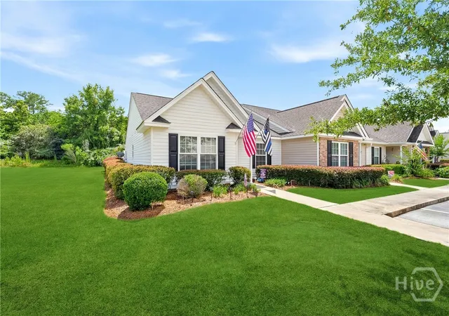 Listing Photo 4 - Condo for sale in building located at 34 Rivermoor Ct, Savannah, GA 31407