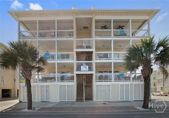 Homes for sale in Tybee Island, GA | 1701 Strand #8, Tybee Island, GA 31328 | MLS# SA335450