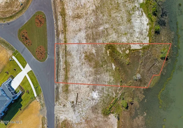 Photo 2 of Land for sale at 529 Freedom Park Rd, Beaufort, NC 28516 | MLS# 100536246 | Listing updated on 2026-09-09