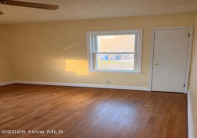 Photo 3 of Single family home for sale at 328 Mulberry St, Reidsville, NC 27320 | MLS# 100555626 | Listing updated on 2026-09-03