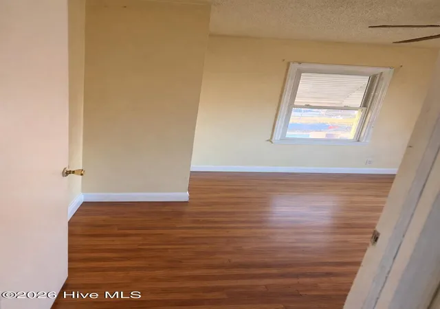 Photo 3 of Single family home for sale at 328 Mulberry St, Reidsville, NC 27320 | MLS# 100555626 | Listing updated on 2026-09-03