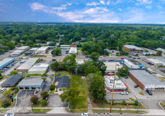 Photo 1 of Land for sale at 1024 S College Rd, Wilmington, NC 28403 | MLS# 100589849 | Listing updated on 2026-08-17