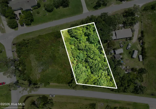 Photo 2 of Land for sale at 162 Westbay Cir, Harkers Island, NC 28531 | MLS# 100594269 | Listing updated on 2026-08-18