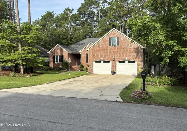 Photo 1 of Single family home for sale at 905 Davit Ln, New Bern, NC 28560 | MLS# 100595147 | Listing updated on 2026-08-18
