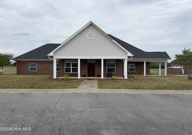 Homes for sale in Ahoskie, NC | 418 Menola St John Rd, Ahoskie, NC 27910 | MLS# 100584628