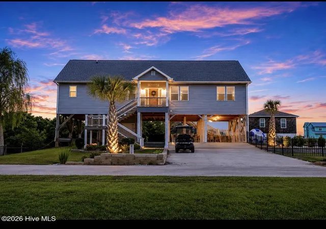 Photo 1 of Single family home for sale at 7120 Canal Dr, Emerald Isle, NC 28594 | MLS# 100577354 | Listing updated on 2026-08-23