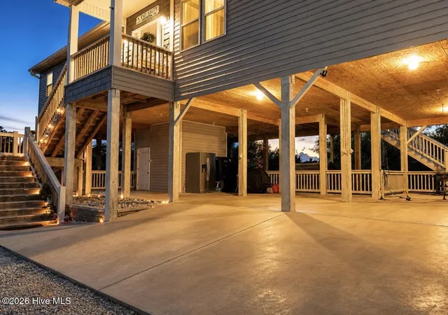 Photo 3 of Single family home for sale at 7120 Canal Dr, Emerald Isle, NC 28594 | MLS# 100577354 | Listing updated on 2026-08-23