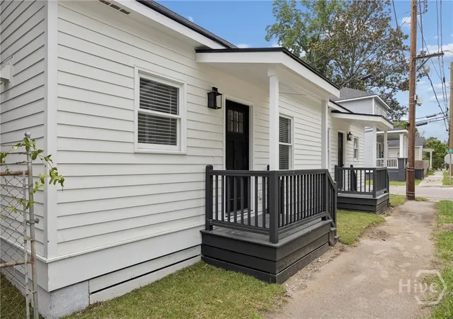 Photo 3 of Single family home for sale at 2203 Harden St, Savannah, GA 31415 | MLS# SA357076 | Listing updated on 2026-09-06