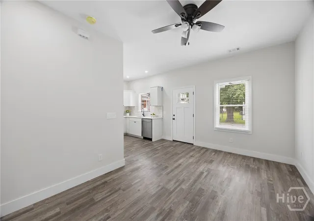 Photo 4 of Single family home for sale at 2203 Harden St, Savannah, GA 31415 | MLS# SA357076 | Listing updated on 2026-09-06