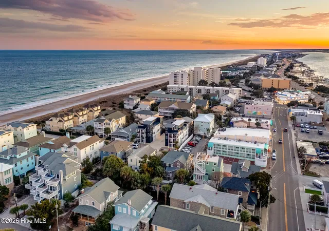 4th image of 8 E Columbia St E #B, Wrightsville Beach, NC 28480 | MLS# 100560077