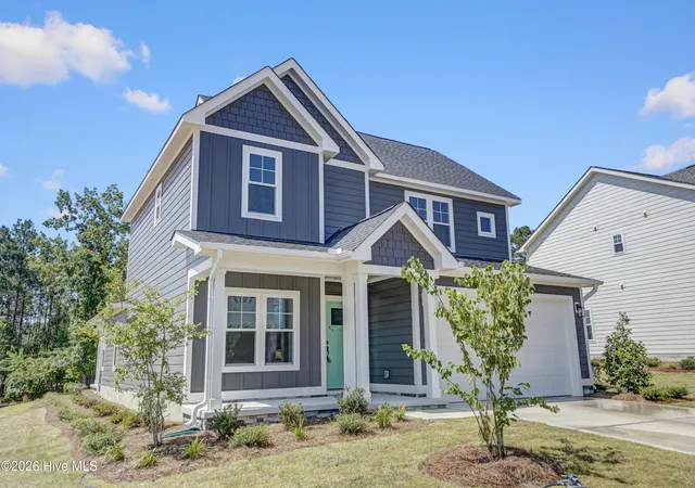 Photo 3 of Single family home for sale at 430 Albion Ct, Carthage, NC 28327 | MLS# 100569434 | Listing updated on 2026-08-19