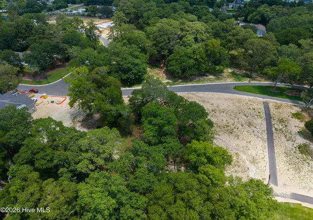 Photo 4 of Land for sale at 126 E Wayfinder Ln, Hampstead, NC 28443 | MLS# 100585944 | Listing updated on 2026-09-29