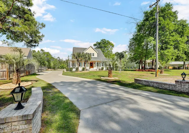 Photo 3 of Single family home for sale at 353 Washington Acres Rd, Hampstead, NC 28443 | MLS# 100567806 | Listing updated on 2026-09-30