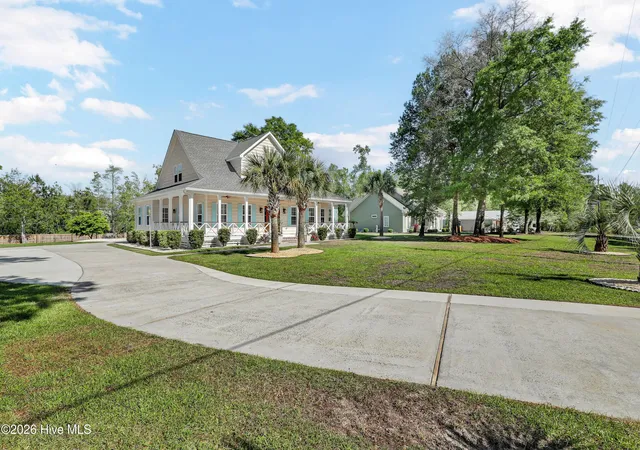 Photo 4 of Single family home for sale at 353 Washington Acres Rd, Hampstead, NC 28443 | MLS# 100567806 | Listing updated on 2026-09-30