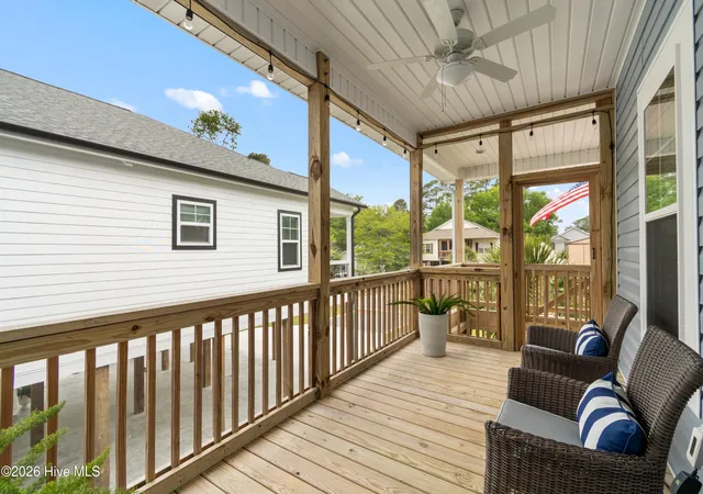 Homes for sale in Oak Island, NC | 334 Ne 49Th St, Oak Island, NC 28465 | MLS# 100571827