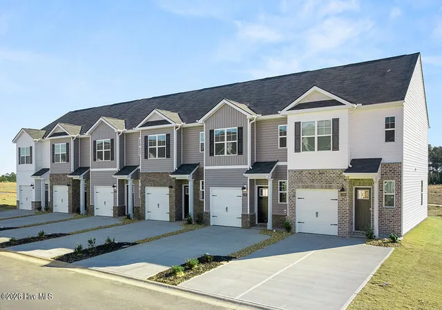 Homes for sale in Grovetown, GA | 1279 Bent Water Cir, Grovetown, GA 30813 | MLS# 100583283