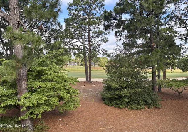 Listing Photo 2 - Condo for sale in building located at 56 N Knl Rd, Southern Pines, NC 28387 - Unit #56