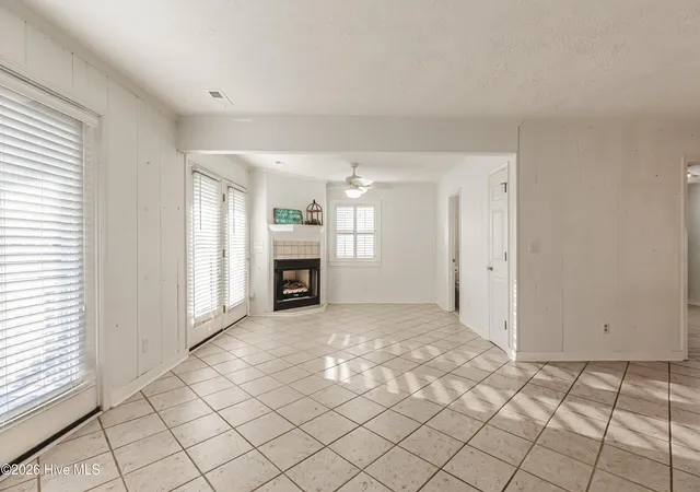 Photo 4 of Single family home for sale at 406 36th Street, Sunset Beach, NC 28468 | MLS# 100563076 | Listing updated on 2026-09-17