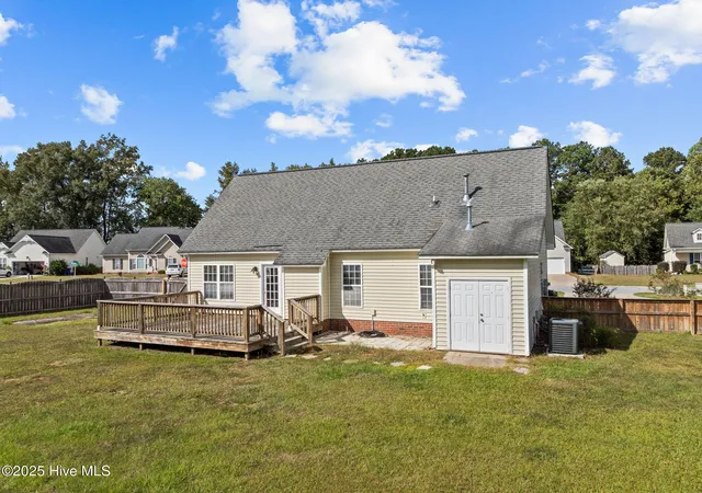 Homes for sale in Winterville, NC | 1013 Bristolmoor Dr, Winterville, NC 28590 | MLS# 100564285