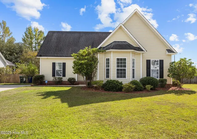 Homes for sale in Winterville, NC | 1013 Bristolmoor Dr, Winterville, NC 28590 | MLS# 100564285