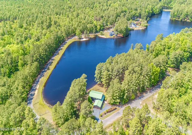 Photo 3 of Single family home for sale at 105 Lakewood Dr, Aberdeen, NC 28315 | MLS# 100579038 | Listing updated on 2026-08-18