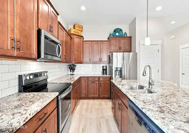 Photo 4 of Single family home for sale at 9145 Village Lake Dr SW, Calabash, NC 28467 | MLS# 100594372 | Listing updated on 2026-09-05