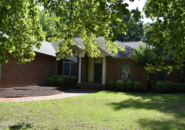 Photo 1 of Single family home for sale at 3504 Barons Way, Trent Woods, NC 28562 | MLS# 100588649 | Listing updated on 2026-09-16