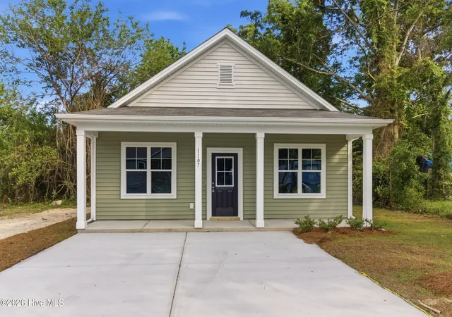 1st image of 1107 Goldsboro St, New Bern, NC 28560 | MLS# 100537014
