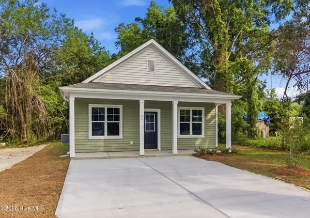 2nd image of 1107 Goldsboro St, New Bern, NC 28560 | MLS# 100537014