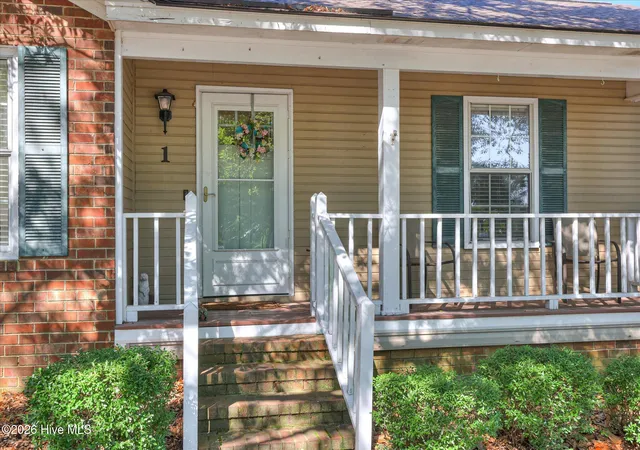 Photo 2 of Single family home for sale at 1 Northwood Ct, North Augusta, SC 29841 | MLS# 100587880 | Listing updated on 2026-08-19