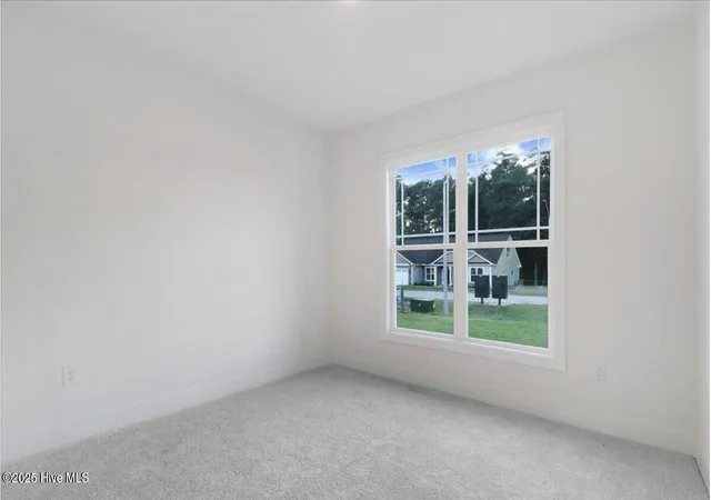 Photo 3 of Single family home for sale at 822 Hidden Brg Dr, Jacksonville, NC 28546 | MLS# 100584355 | Listing updated on 2026-08-31
