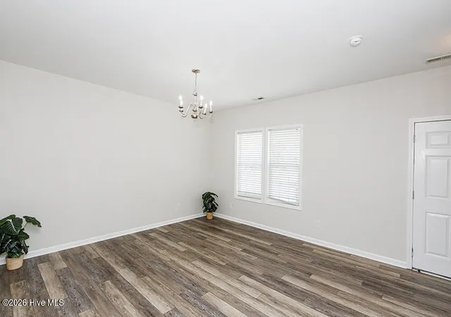Photo 3 of Single family home for sale at 828 Jade Ln, Winterville, NC 28590 | MLS# 100567933 | Listing updated on 2026-09-05