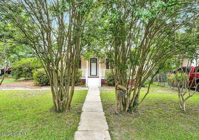 Photo 2 of Single family home for sale at 4809 Franklin Ave, Wilmington, NC 28403 | MLS# 100582944 | Listing updated on 2026-09-14